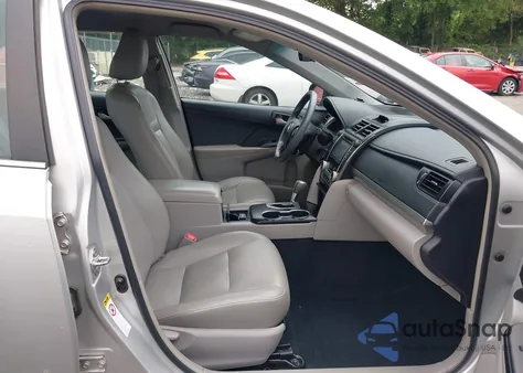 2014 Toyota Camry Le z USA, uszkodzony, nr VIN 4T4BF1FK9ER374713